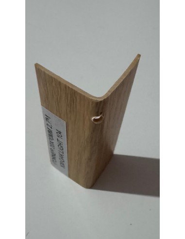 ANGOLARE PVC LIGHT OAK 2X2X270cm